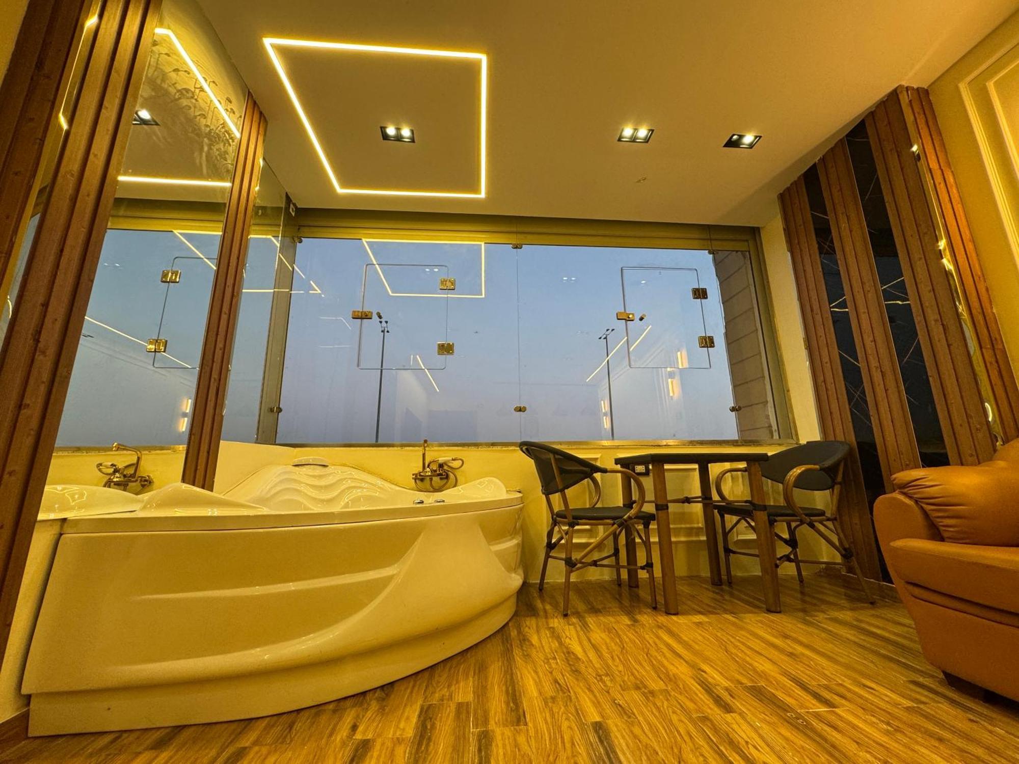 White Pyramids Inn Nazlat as Sammān Kültér fotó